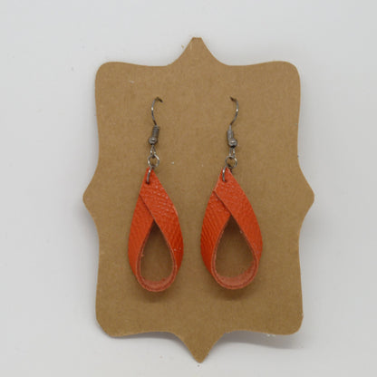 Ribbon Leather Earrings